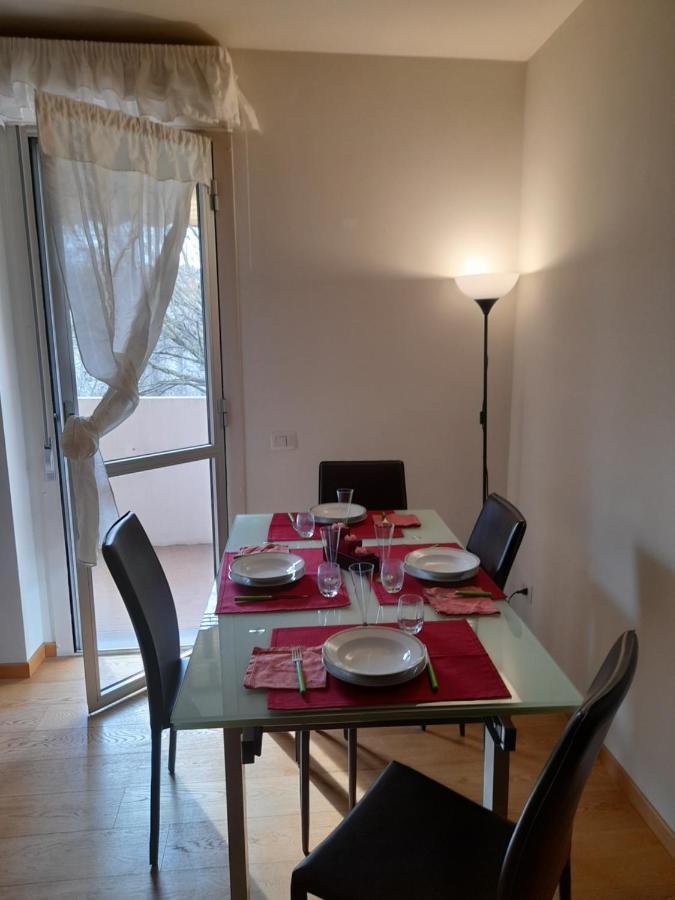La Casa Di Max- For Families Apartment Parma